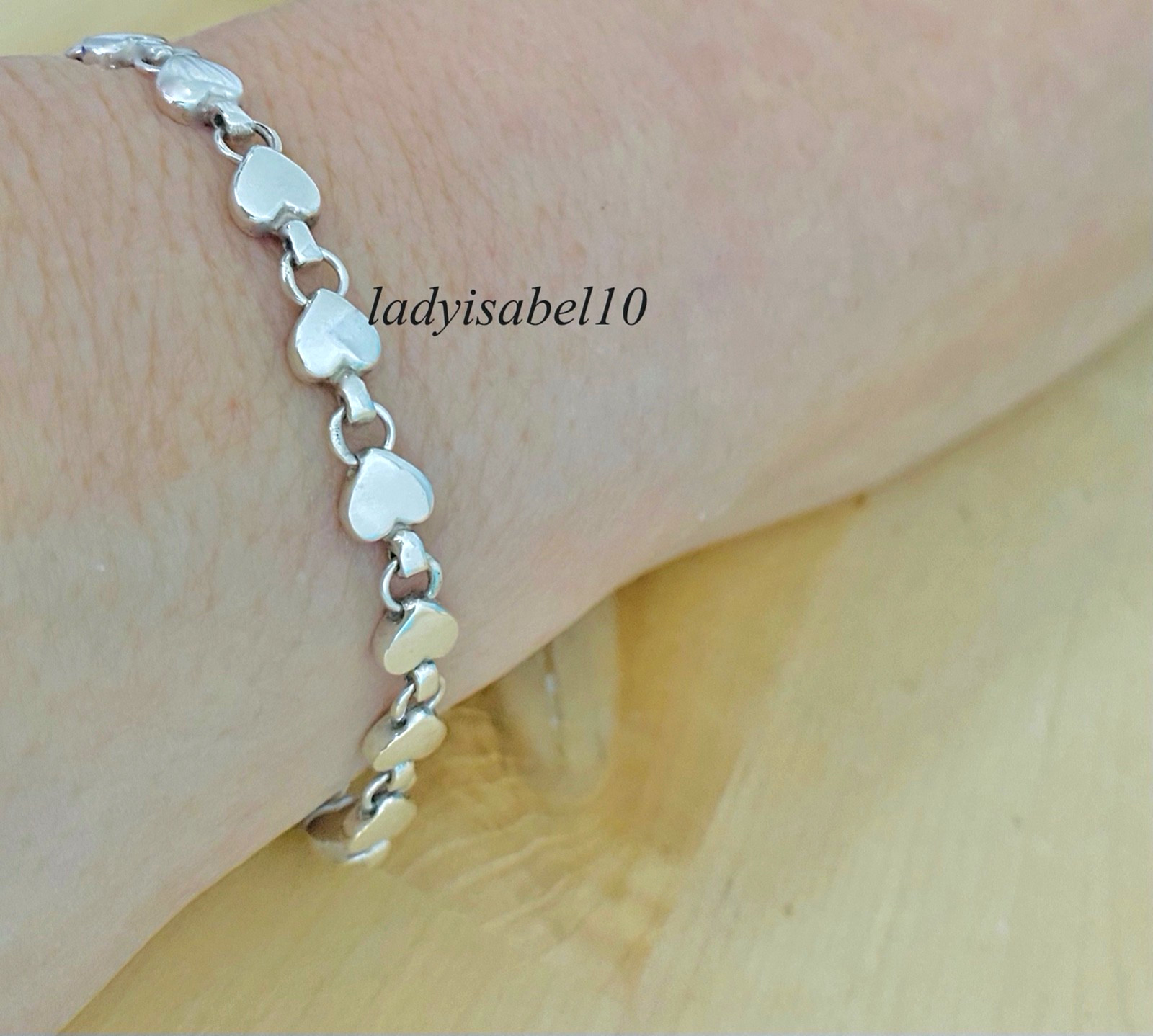 7.4″ Tiffany & Co. Continuous Heart Bracelet Sterling Silver w/ Pouch – Vintage