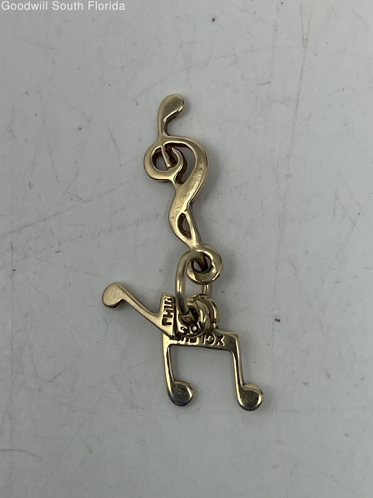 Gold 10K Pendant Women’s (Stamped 10K -Tested 10.00Kt) Weight 1.0gr