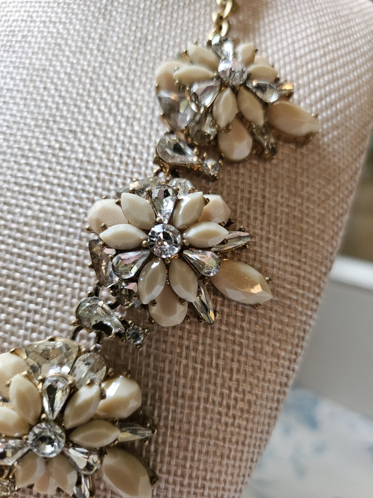 Flower Statement Bib Necklace Ivory Gold Clear Crystal 12-18in Adjustable
