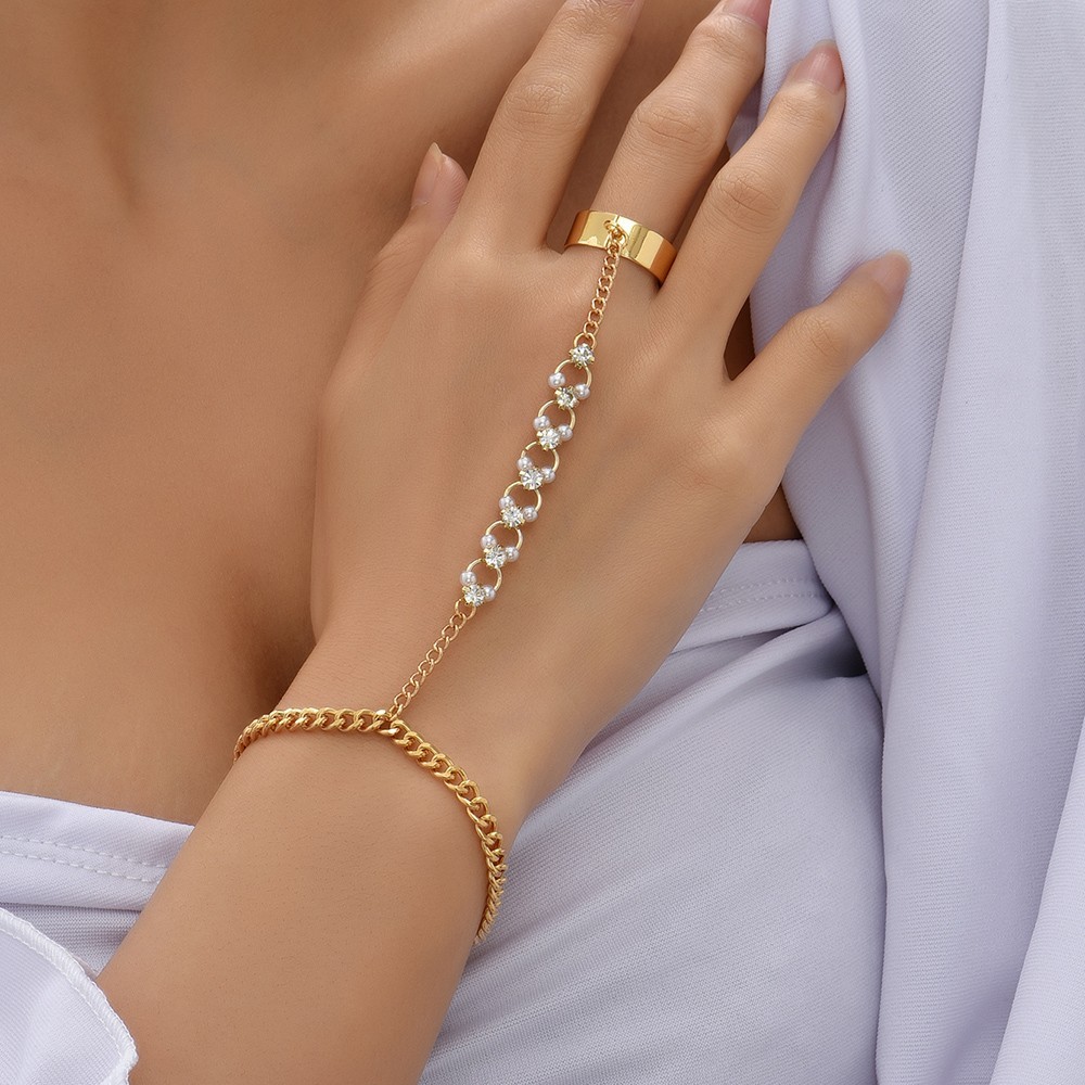Gold Tone Heart Hand Harness Bracelet Ring Adjustable Chain Finger Bracelet