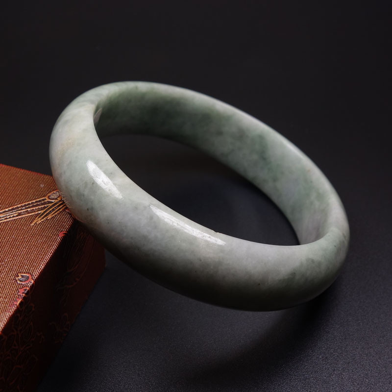 59mm Certified Grade A 100% Natural Green Jadeite Jade Bangle Bracelet Z5211