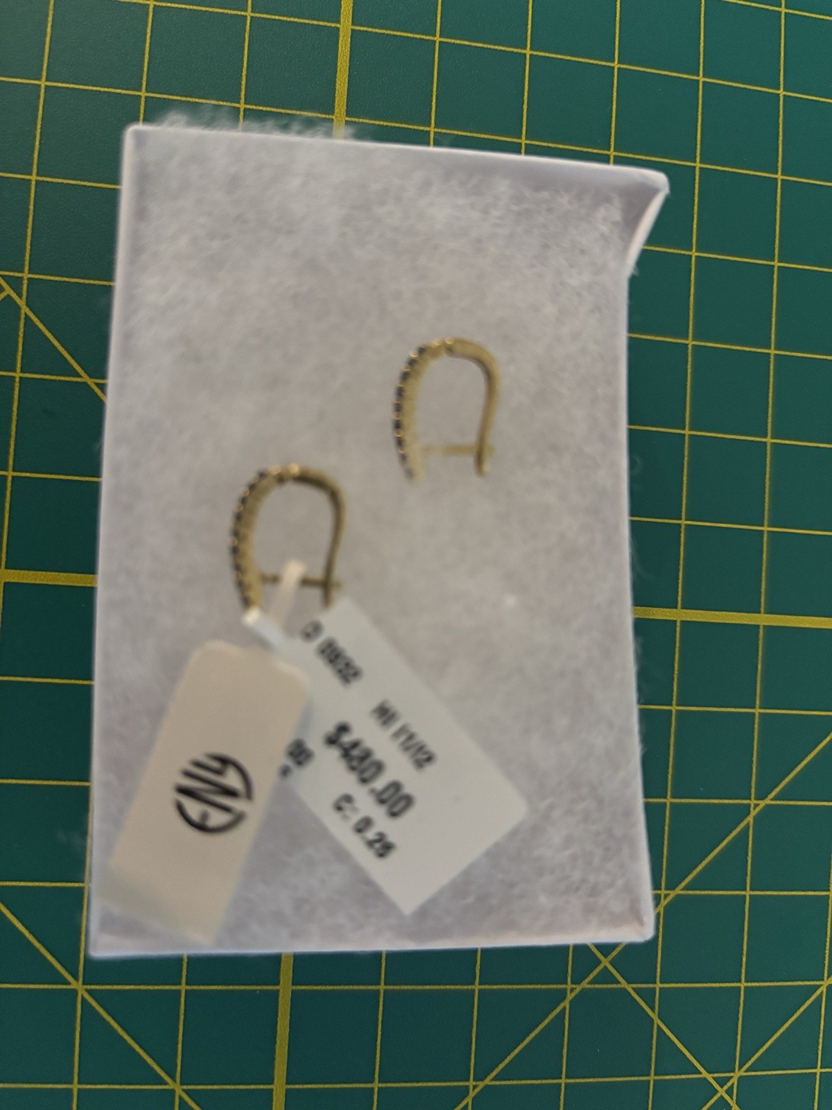 NEW $480 Effy ENY earrings adorn blue sapphire Earrings