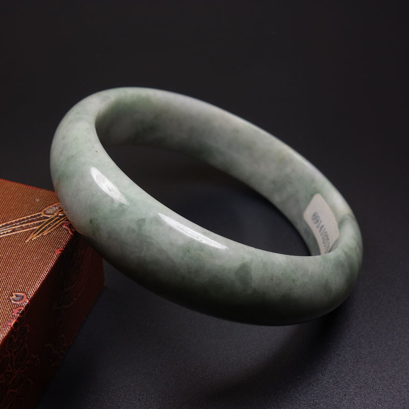 59mm Certified Grade A 100% Natural Green Jadeite Jade Bangle Bracelet Z5211