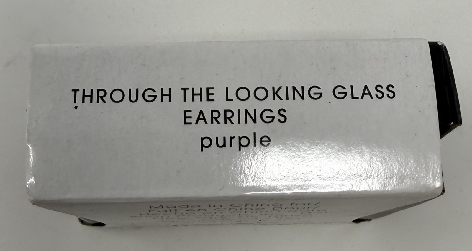 Avon “Through The Looking Glass” Purple Iridescent Filigree Leverback Earrings