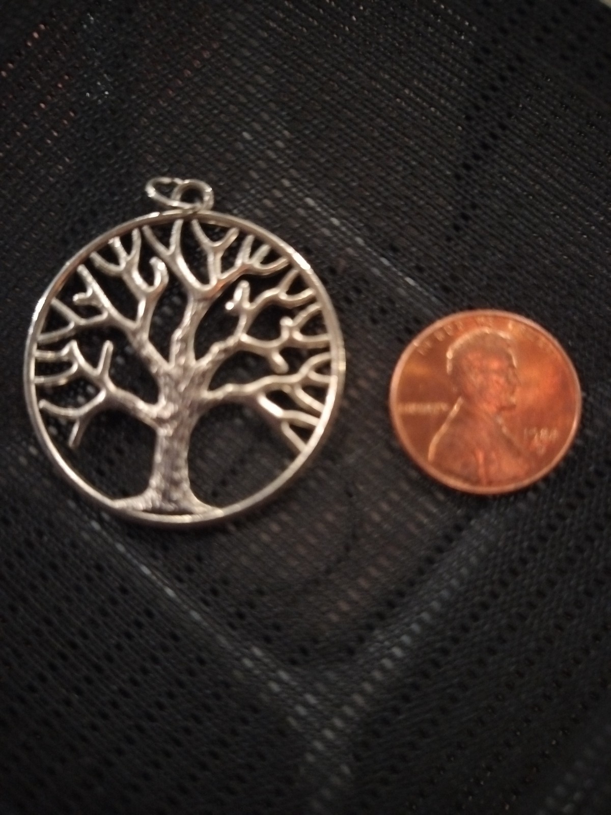 Metal “Tree Of Life” Necklace Pendant