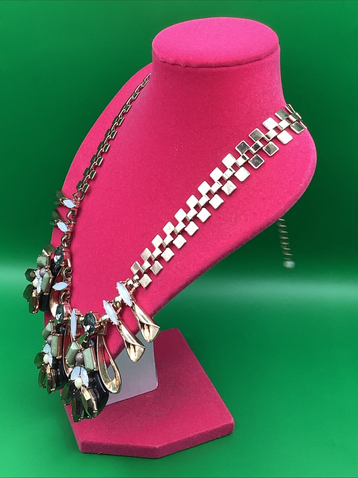 Avon Whimsical Way Bib Statement Necklace 16-19 inches Long
