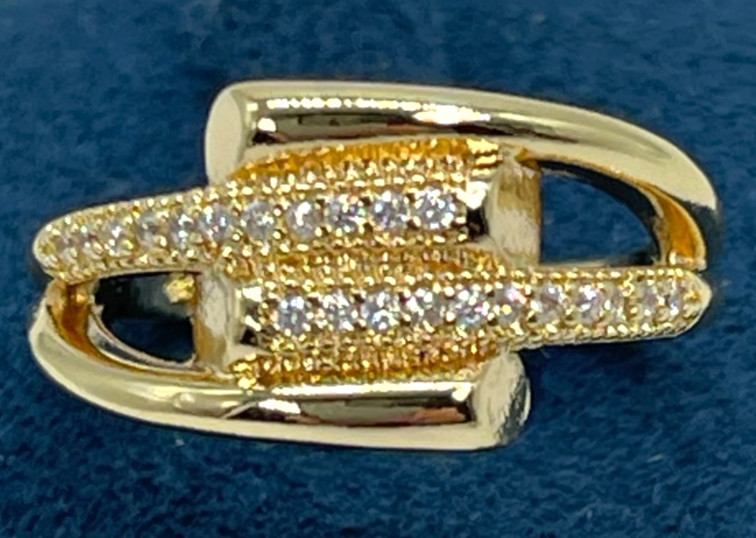 Ring Gold Tone Elegant Multi-Layered Design w/Clear CZ Crystals. Size 5.5
