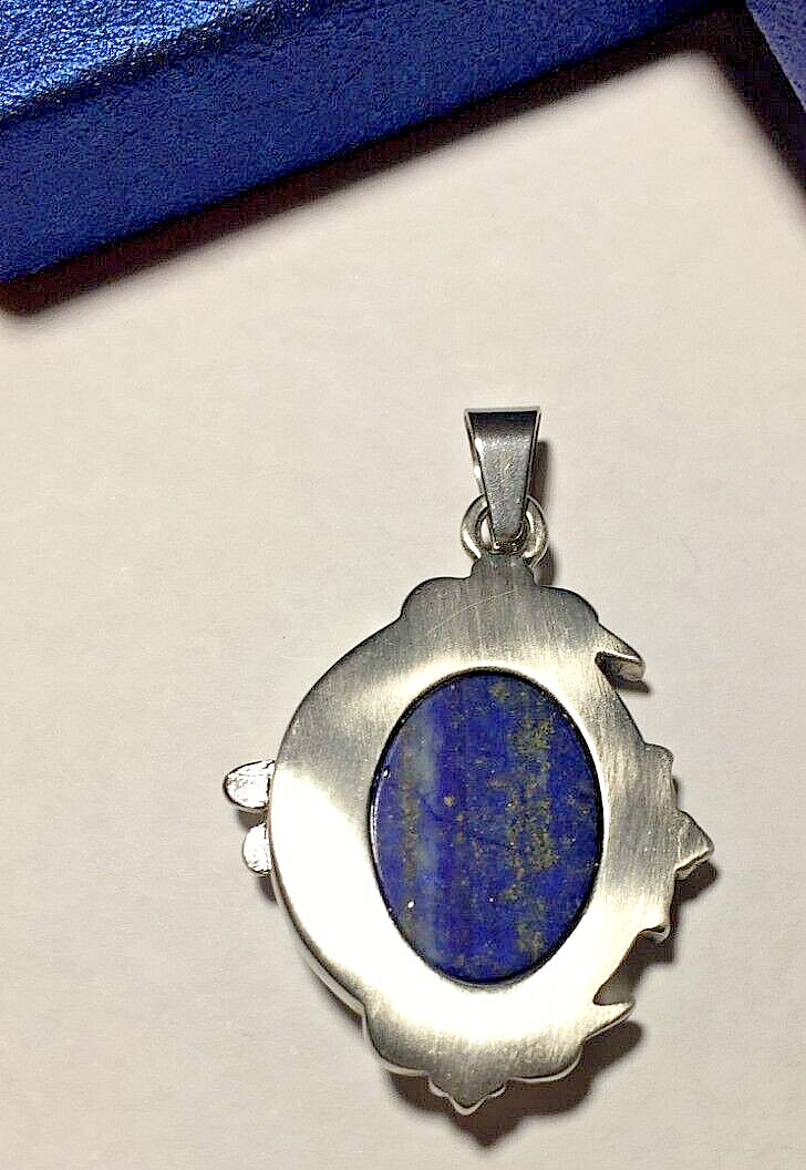 Lapis Lazuli,Blue Cristal Pendant in Stainless Steel, 8.00 ctw.