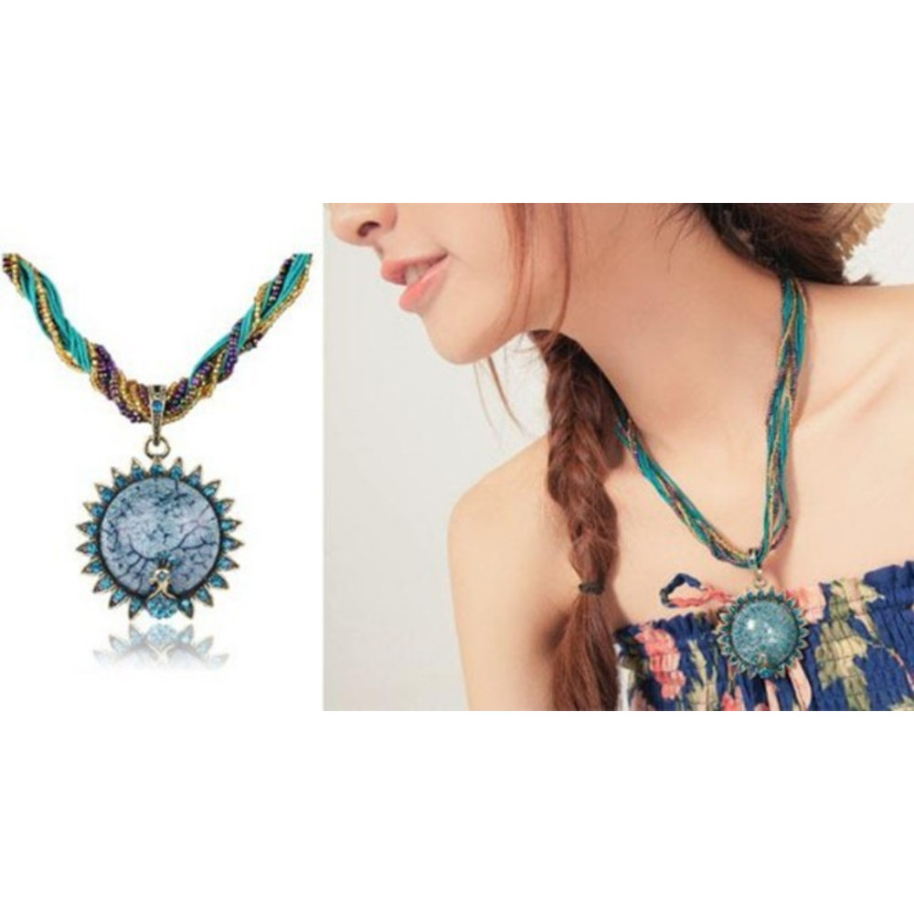 Women Retro Bohemian Style Turquoise Rhinestone Pendant Collar Necklace Jewelry