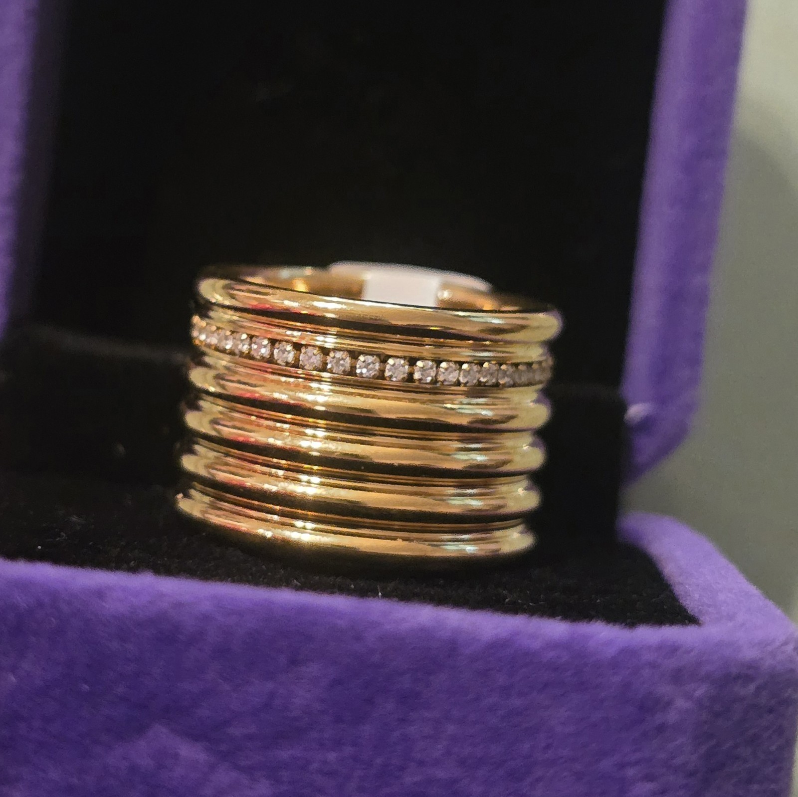 Gold Tone Cigar Band Ribbed Multi-Band Ring w/ Channel-Set stone Row Size 8
