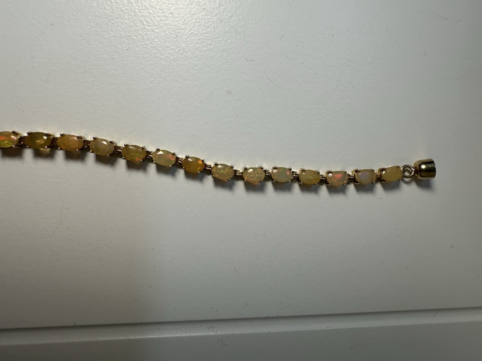 Gold-Tone Tennis Bracelet Yellow Opalite Oval Stone 6.75in magnetic clasp