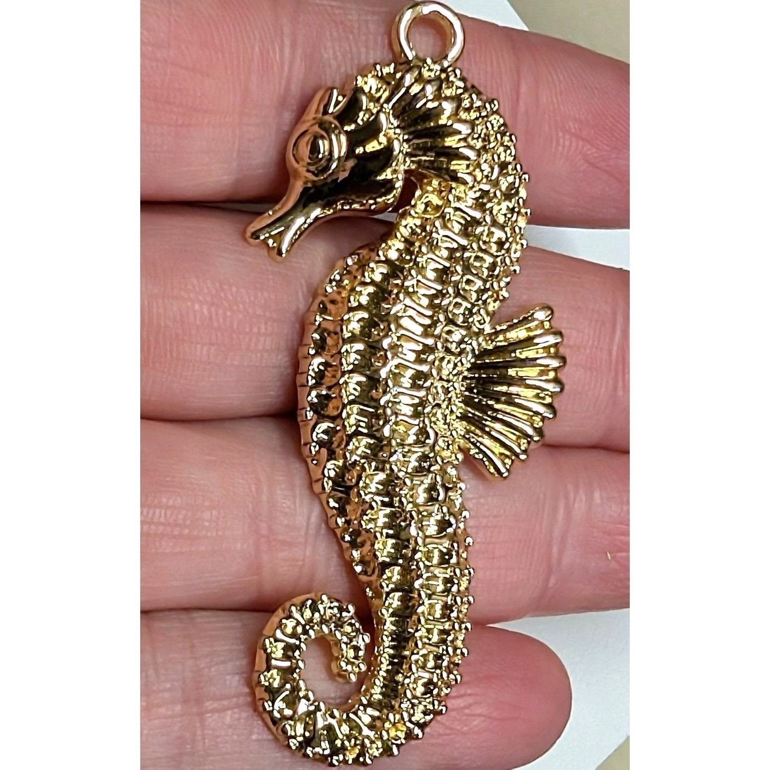 New Big 2.5″ Seahorse Pendant Charm Gold Tone Textured Nautical Beach Jewelry