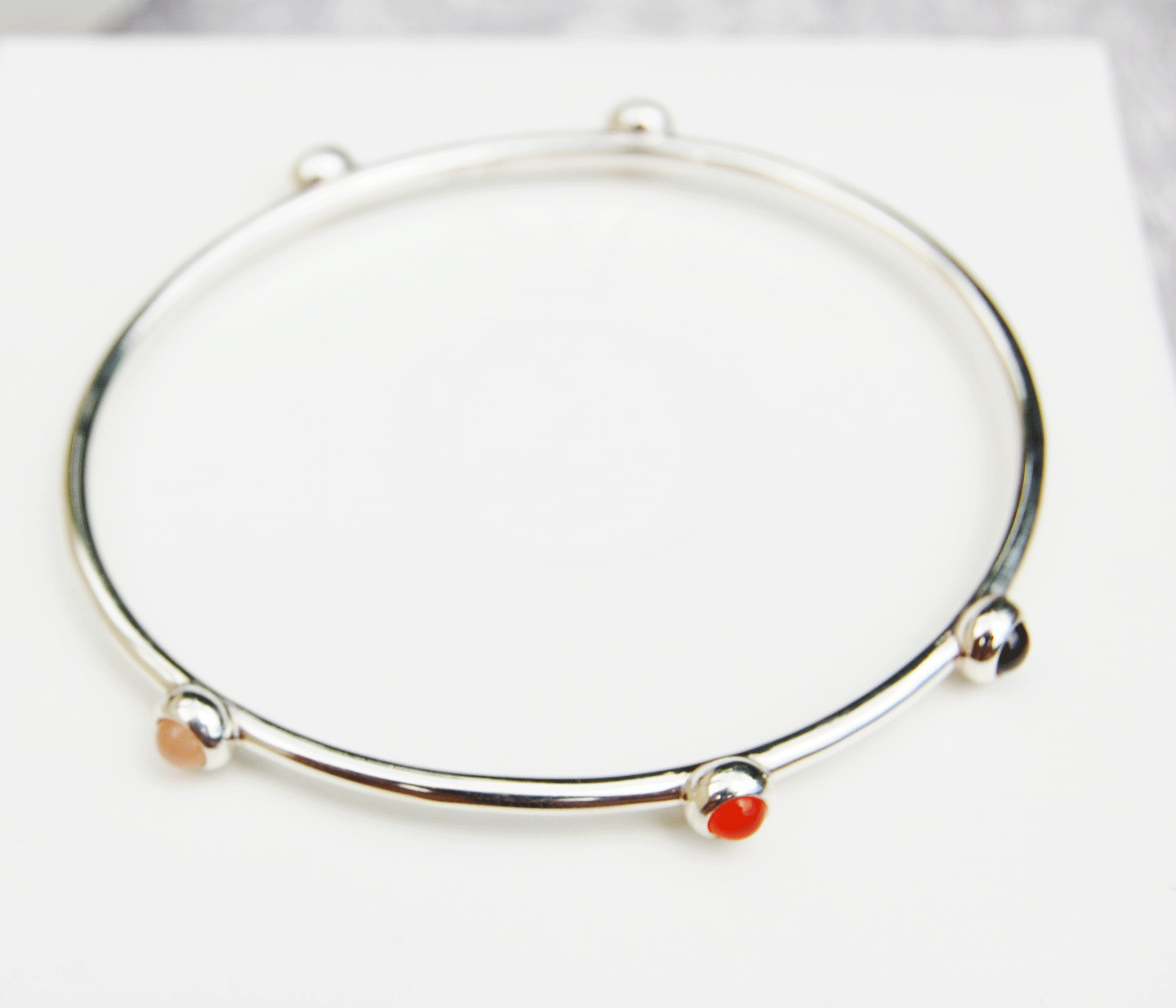 Genuine Pandora Silver Bangle Garnet, Carnelian Cabochon 20cm 490102MC-2