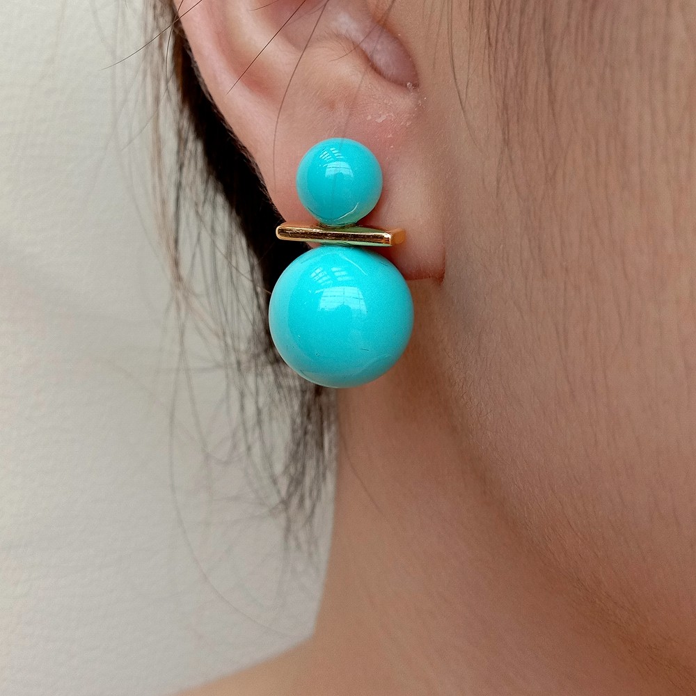 8.5mm-14mm Turquoise Blue Sea Shell Pearl Stud Earrings