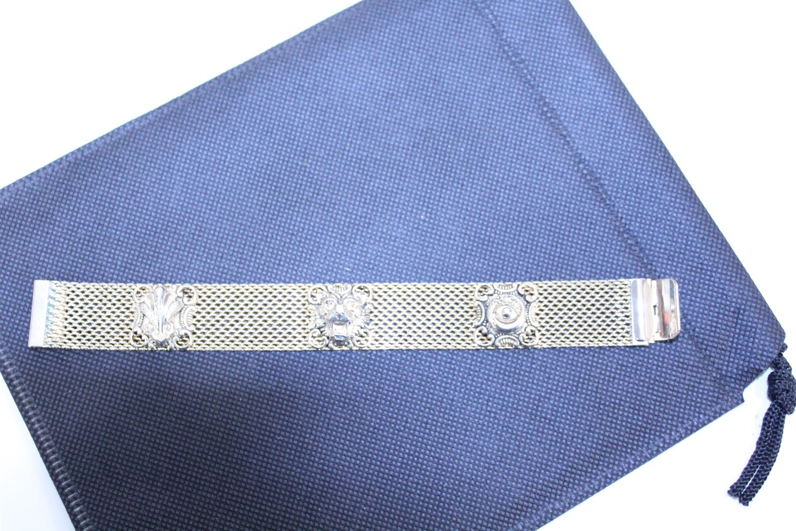 Bracelet 6 3/4″ Gold-tone Alloy Bracelet Weave 3/4″ wide Stamped Marino