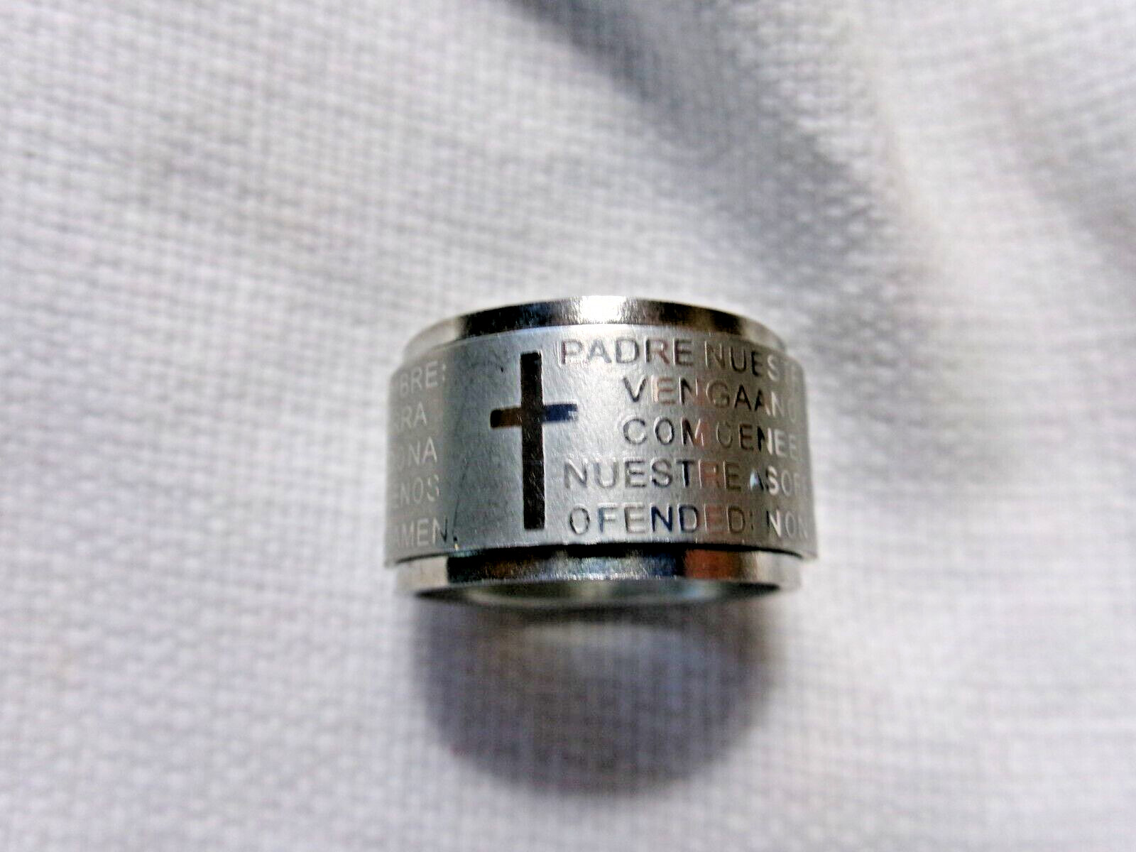 Spinner Ring “The Lord’s Prayer” IN SPANISH Stainless Steel Size 6 ~ 1/2″ Wide