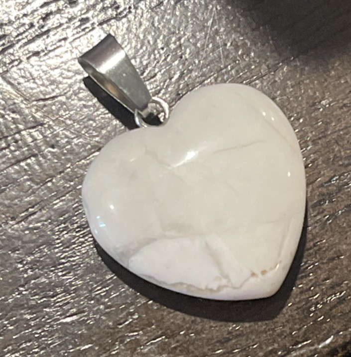 White & Gray Howlite Heart Stone Pendant 16” Necklace Charm 925 Sterling Silver