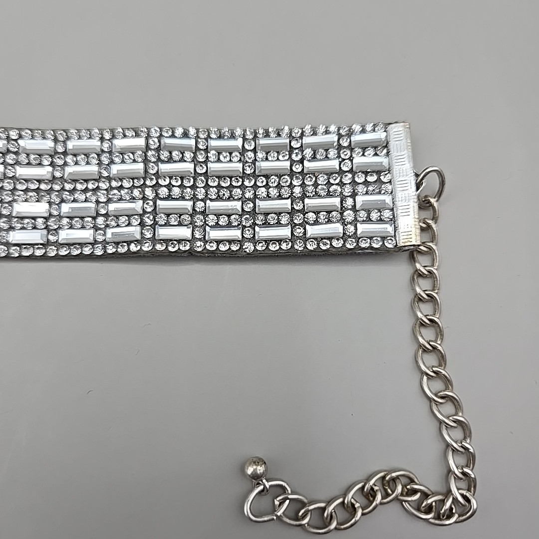 White Baguette And Round Cut Rhinestones 15″ Choker Silver-Tone Metal Hardware