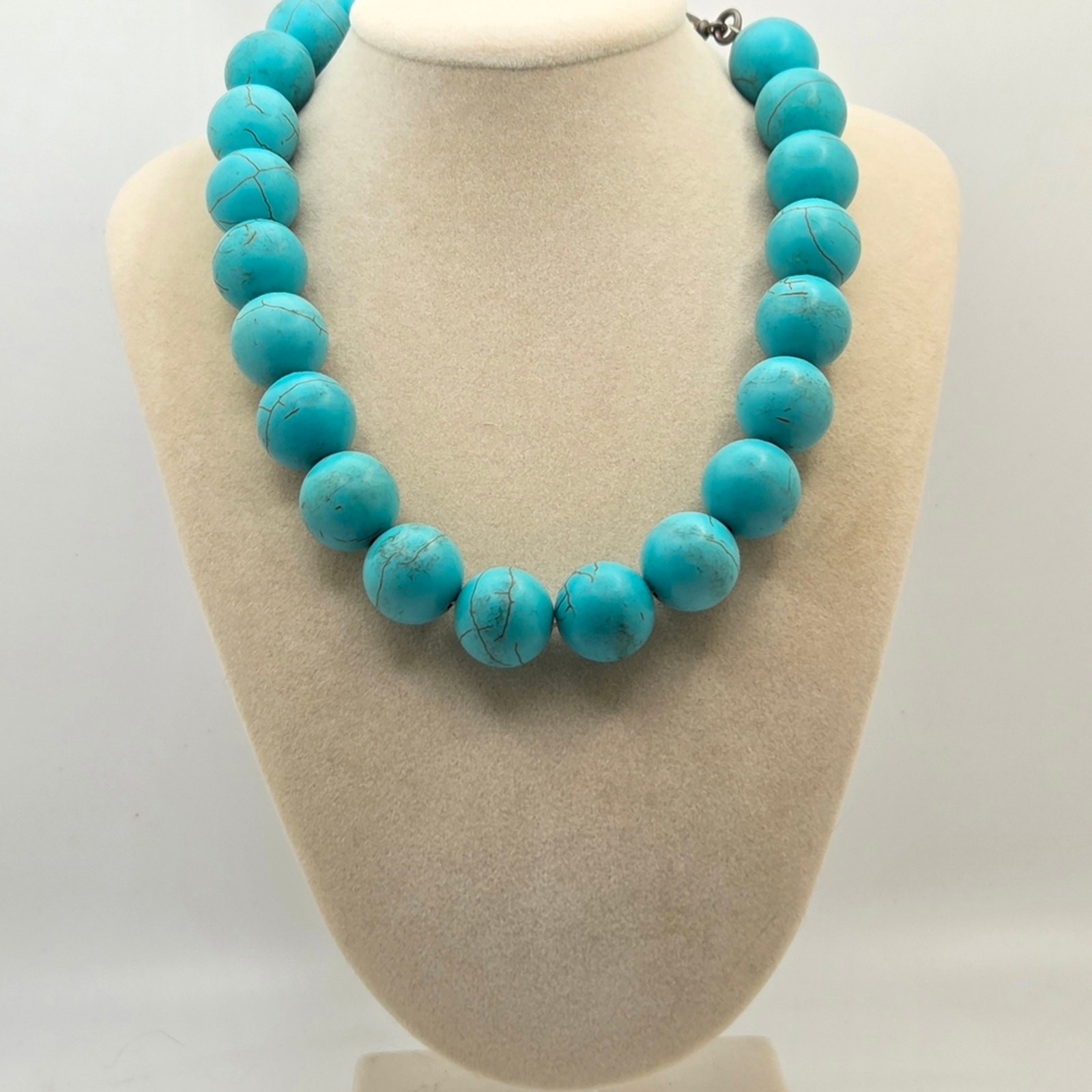 Chunky Turquoise Dyed Howlite Statement Choker Necklace 14”