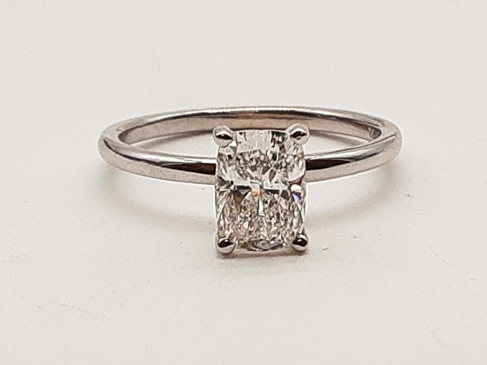 1.11 Carat Cushion Lab Grown Diamond 14k Wg 2.1g Ring Size 6.5 Do0326rrxde