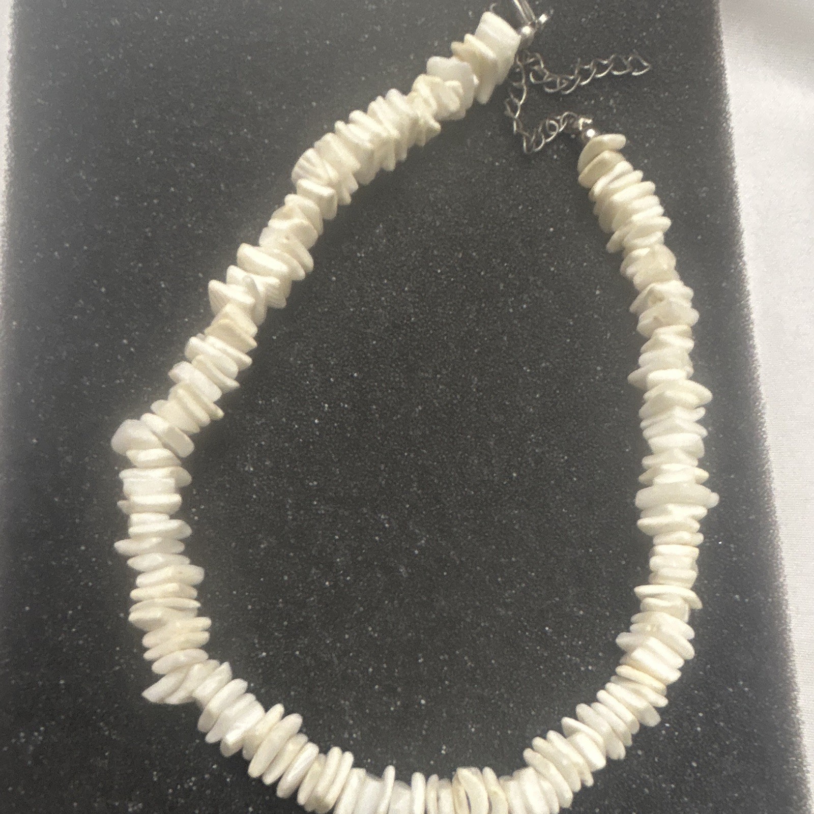 White Shell Chip Beaded Necklace, Cable Chain Lobster Clasp, Adjustable