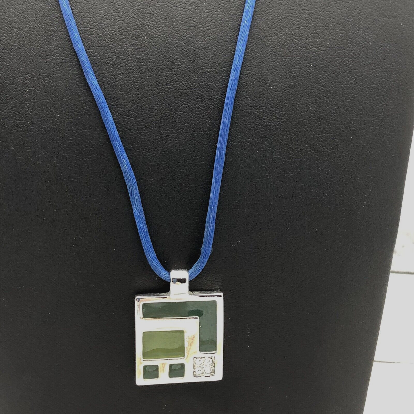 Signed Lea Sophia Necklace Green Enamel Art Deco Silver Tone Blue Cord 20″
