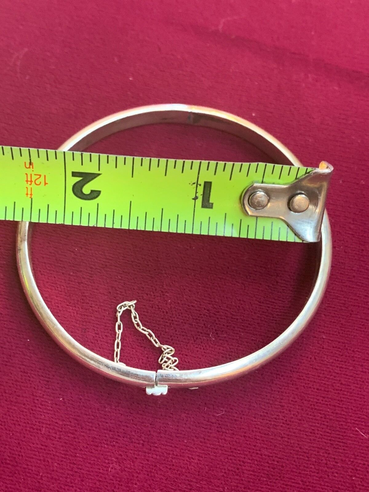 925 Sterling Silver Classic Round Womens Bangle Bracelet with Clasp 6.6 Grams