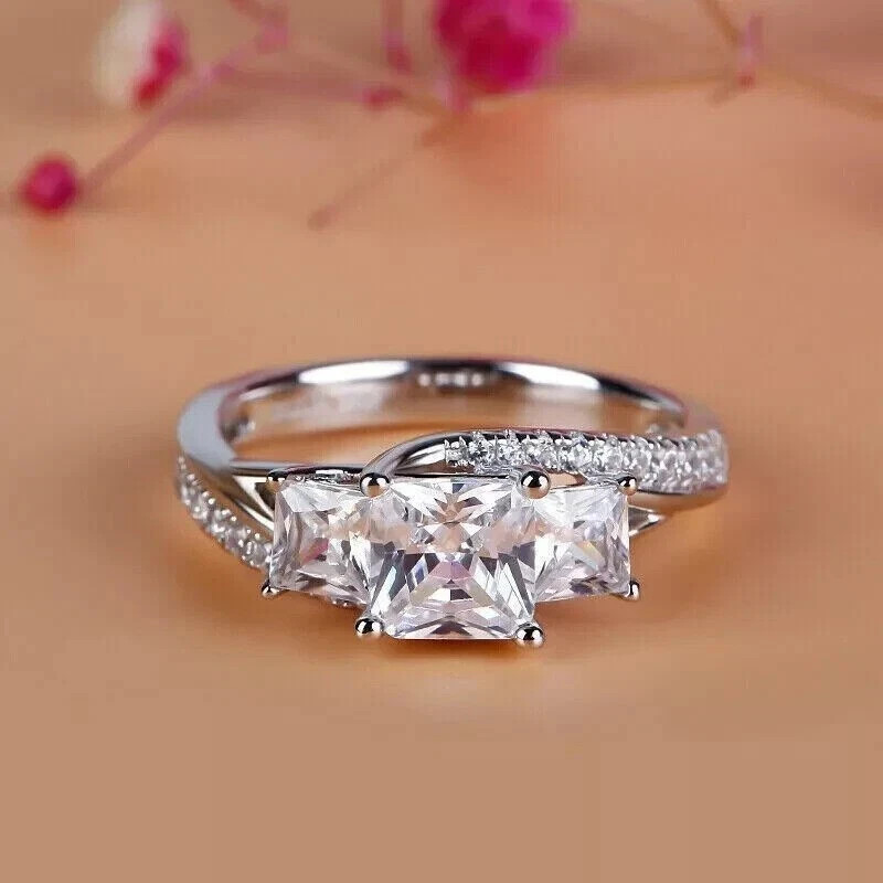 1.50 Ct Princess Cut Simulated Diamond Elegant Ring 14k White Gold Plated Silver