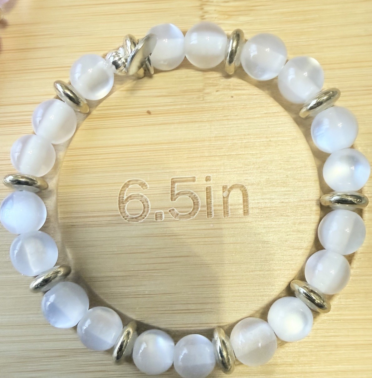 Spring ✨Strech Bracelets Size 6.5 Hurry Only 1 Available It Lights In The Dark.