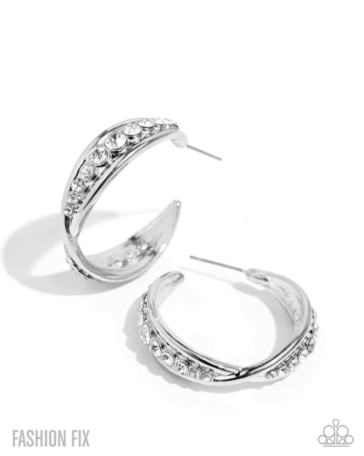 Paparazzi jewelry Fiercely Fifth Avenue July Fashion Fix Set – White Gems
