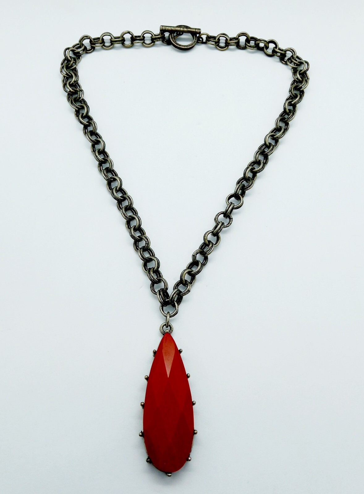 Chainmail Pewter T Bar Necklace Red Pendant 17.5″