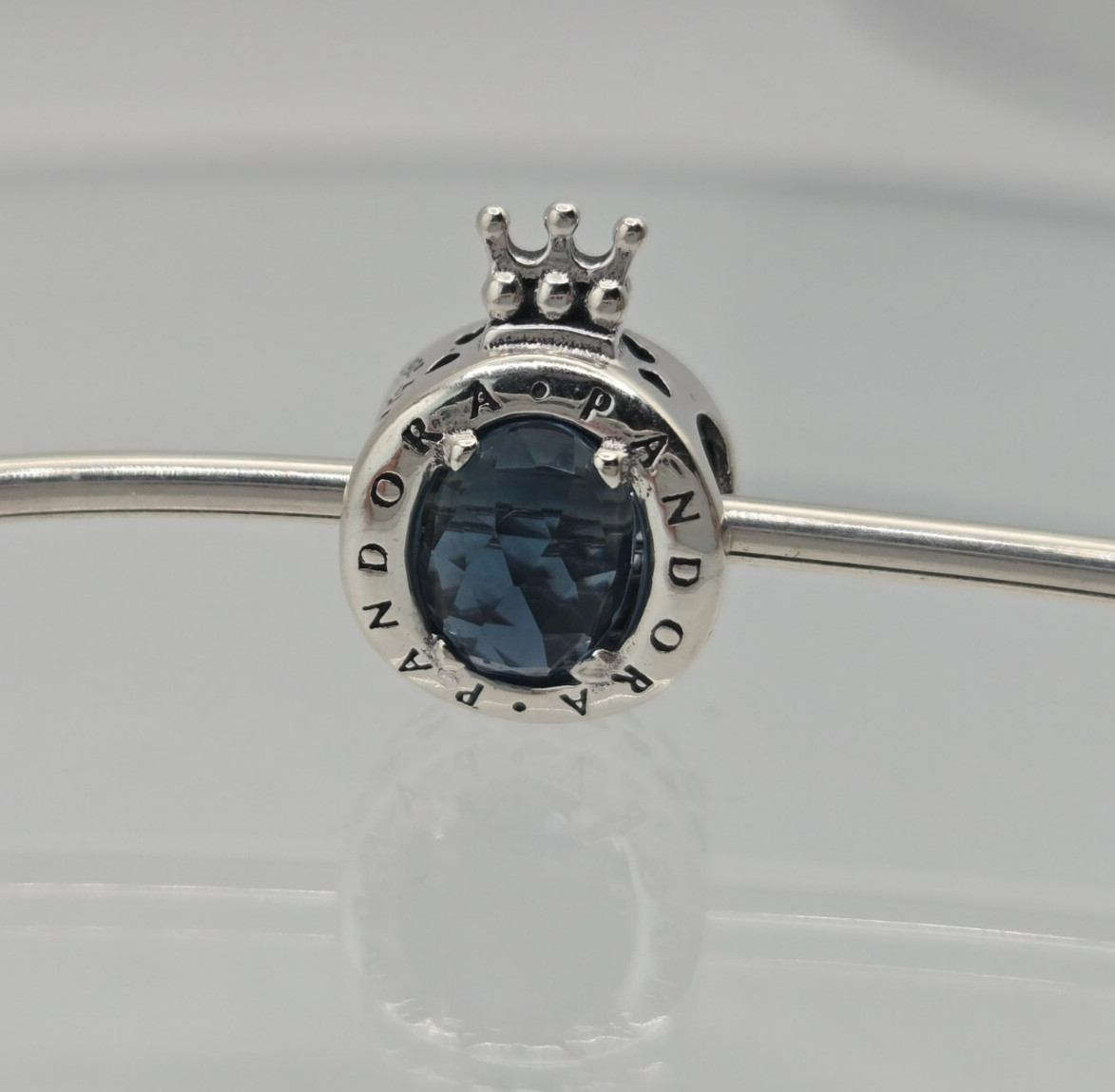 Authentic Pandora Silver Sparkling Crown “O” Blue Moments Silver Charm