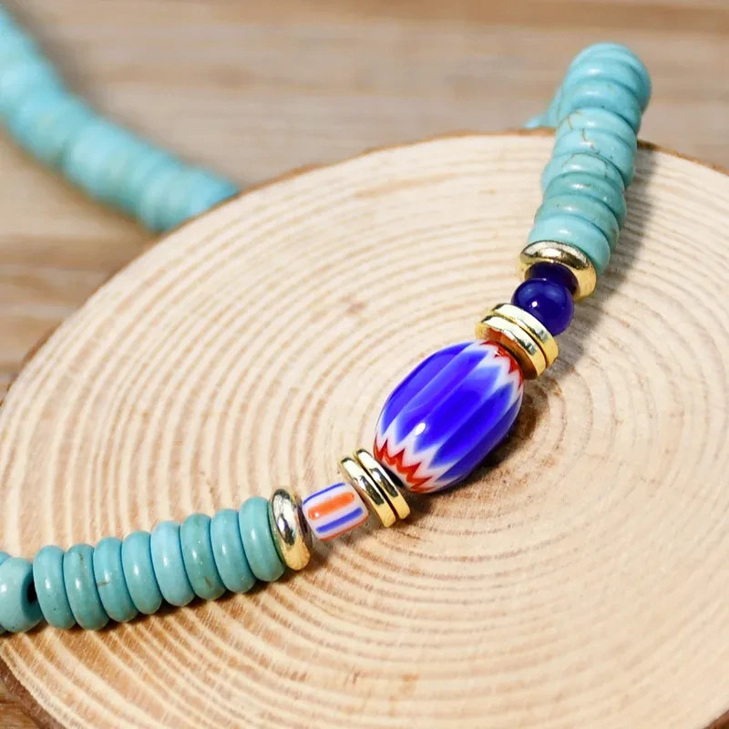 VIVID SINGLE STRAND TURQUOISE BEADS AND GLASS CRYSTAL PENDANT BEADED NECKLACE