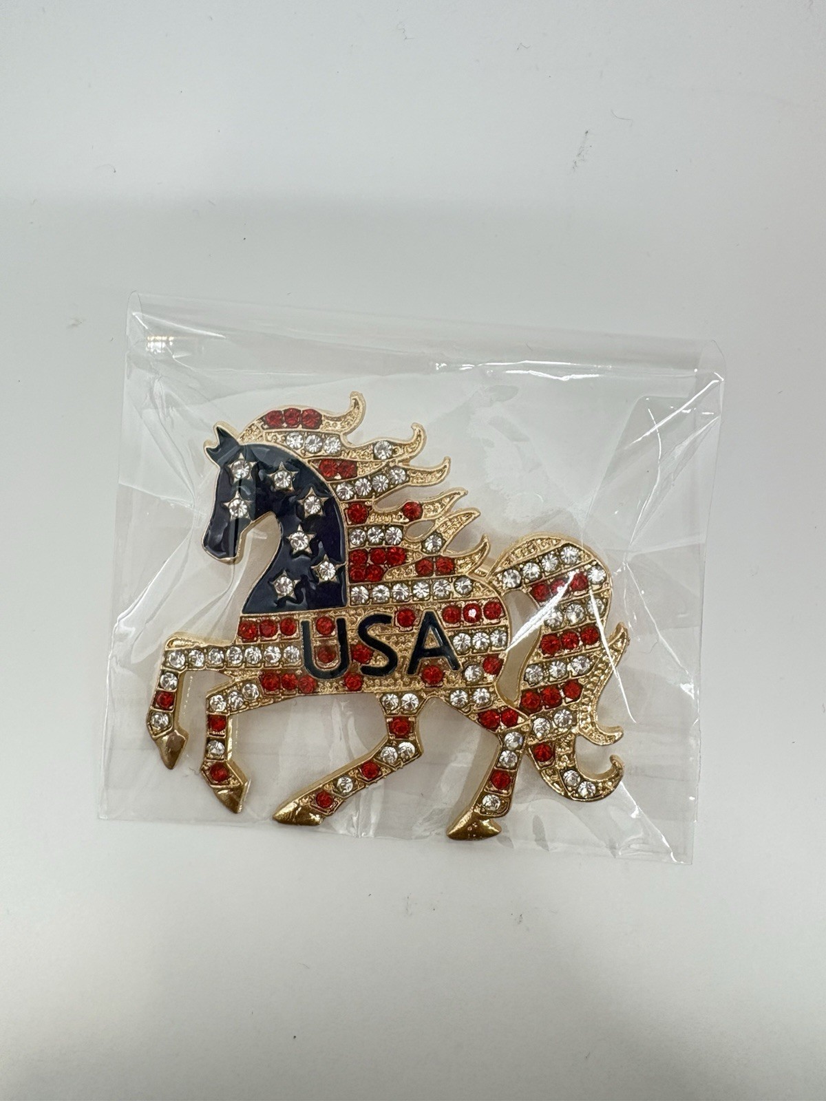 Patriotic Horse Brooch USA American Flag Gold Tone Rhinestone Pin Red White Blue