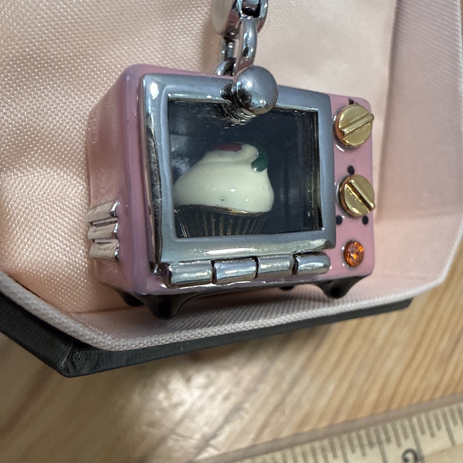 Juicy Couture Cupcake Oven Charm YJRU0254 Silver Clasp New Without Tags