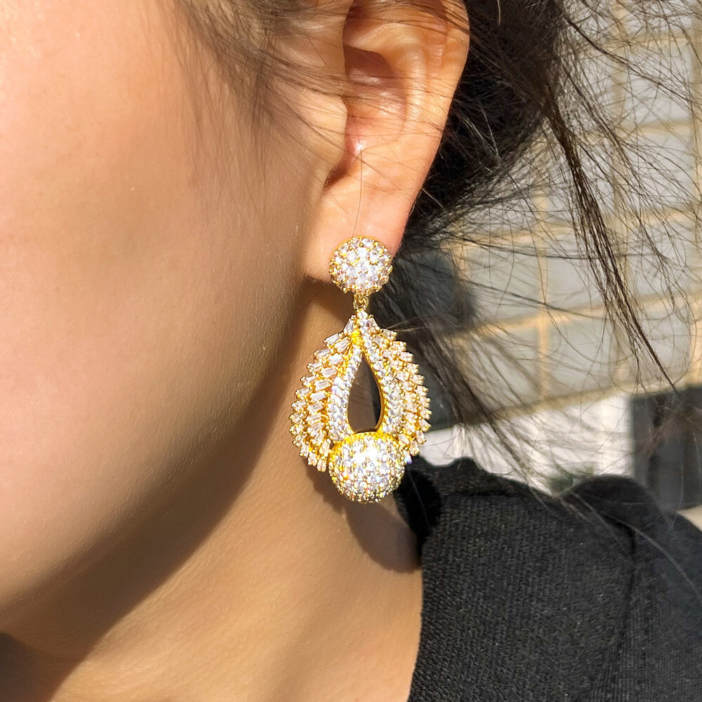 Exquisite Yellow Gold Plated CZ Zirconia Chandelier Dangle Drop Wedding Earrings