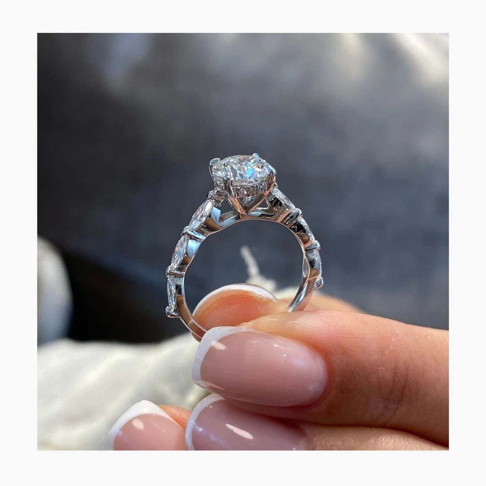 2 Ct Round Cut Simulated Diamond Stunning Wedding Ring 14k White Gold Plated