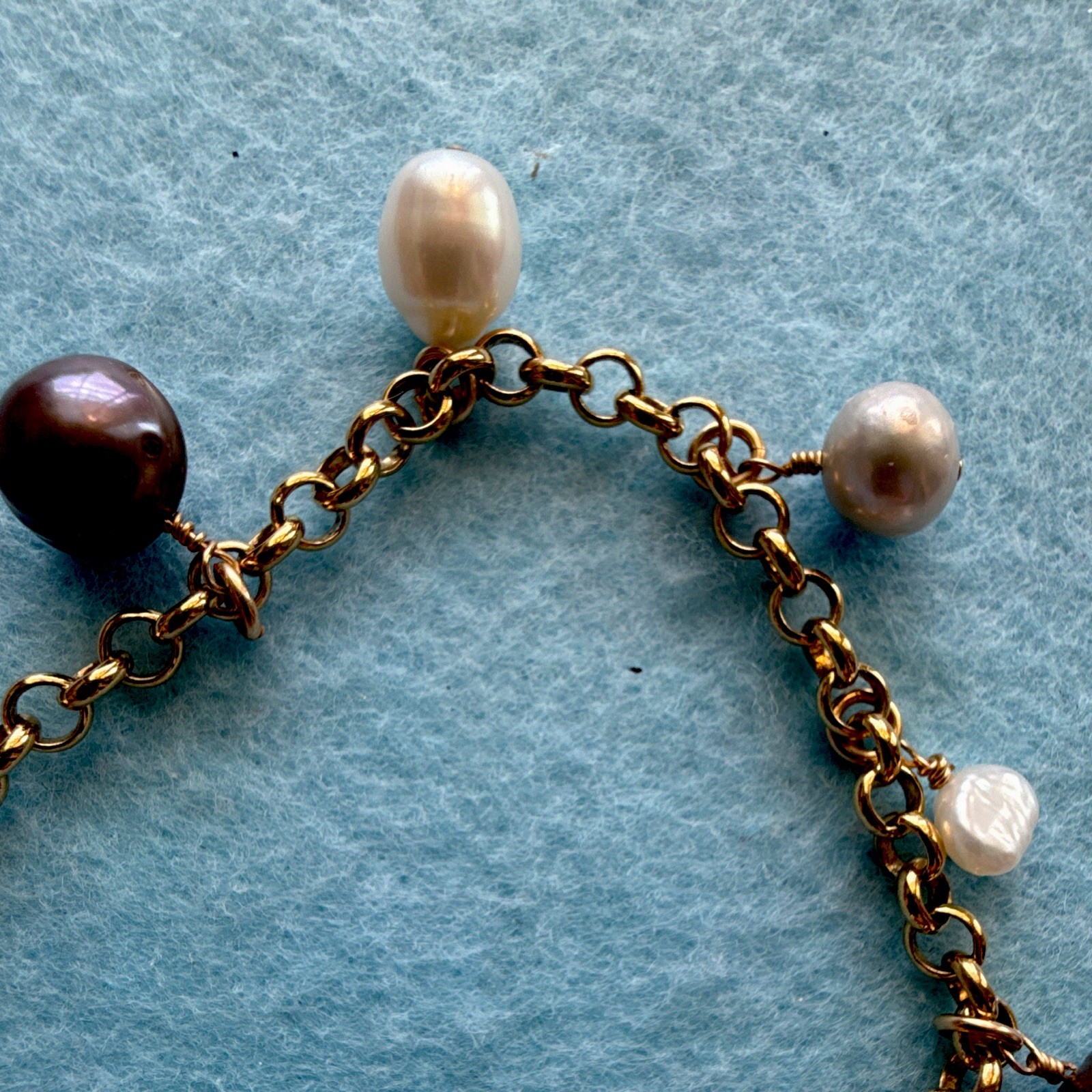 Gold filled Rolo Chain Charm Bracelet Lobster Clasp Baroque Pearl Dangles