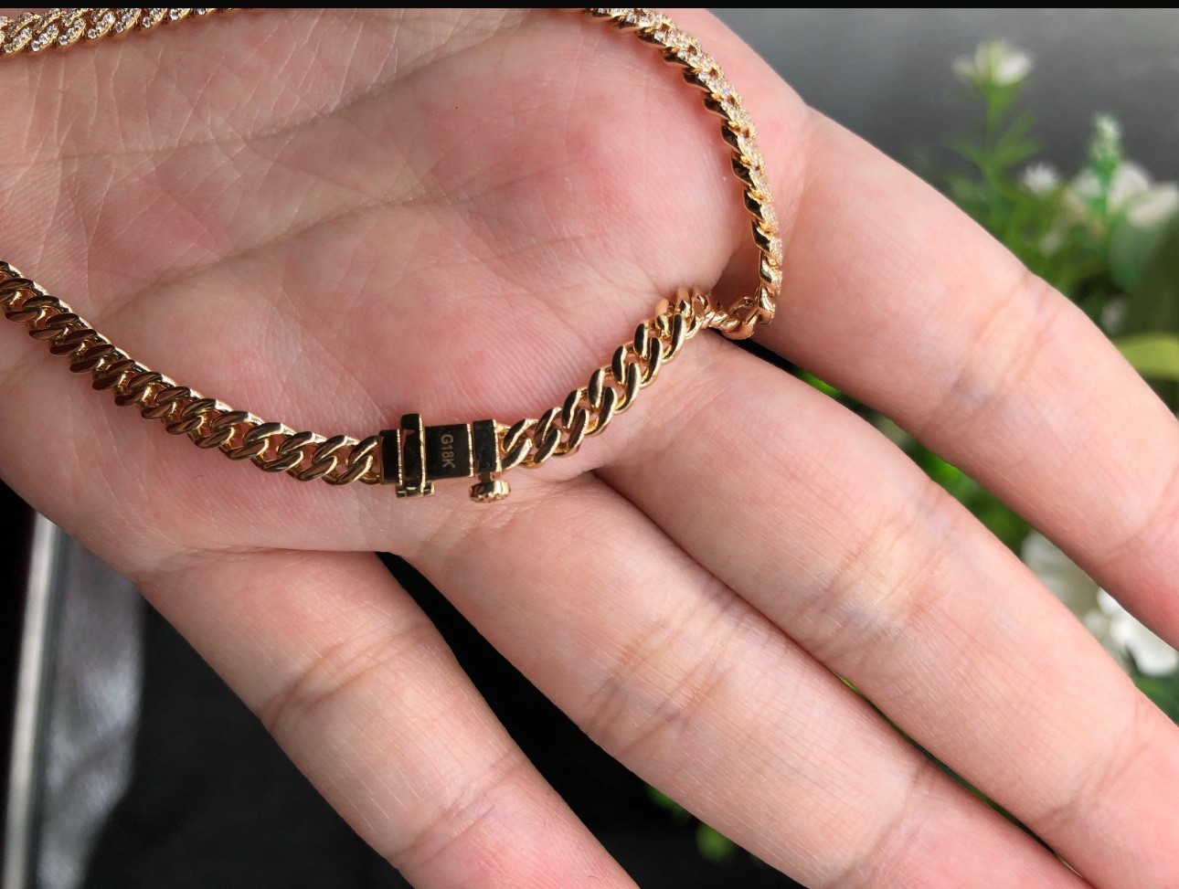 18k Solid Gold 2.9mm Cuban Links With D Color, VVS Moissanites Bracelet