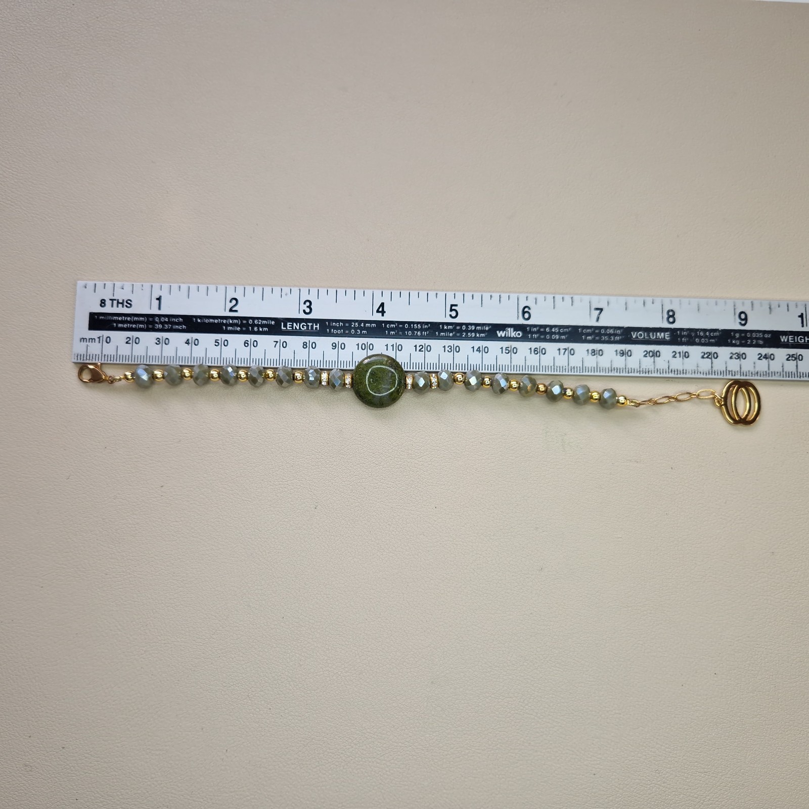 Nour London Bracelet Beaded Green Glass Gemstone Gold Tone 21cm Long