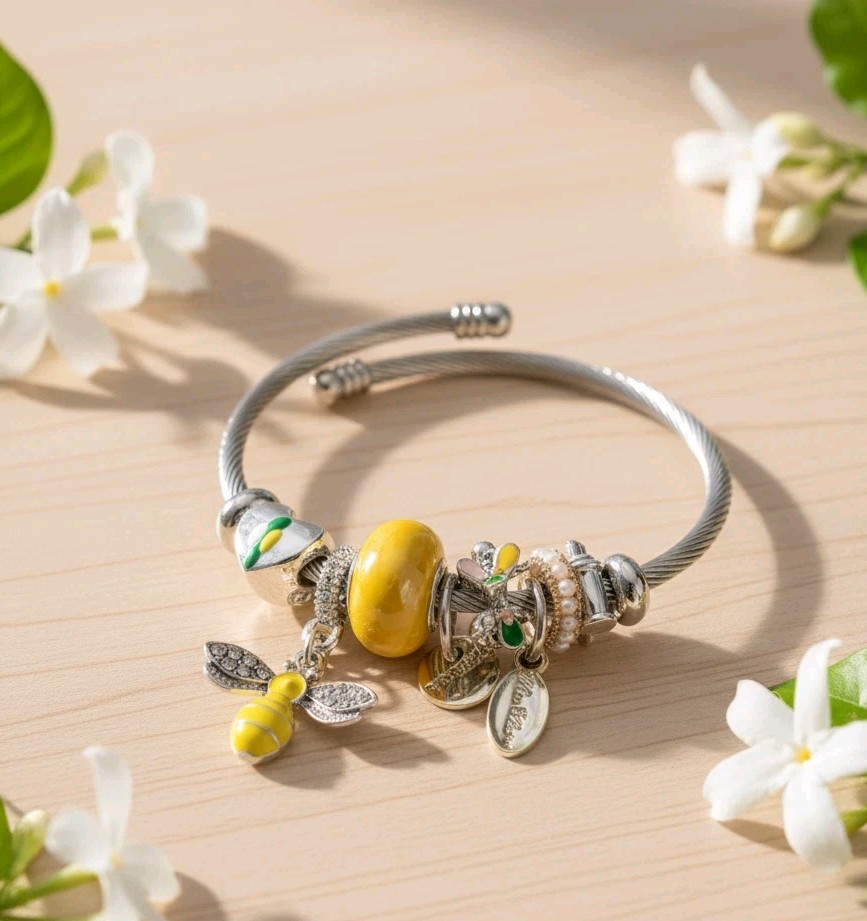 Honey Bee Bracelet for Women Silver Bangle with Charms, Cute Bee Gift Jewelry