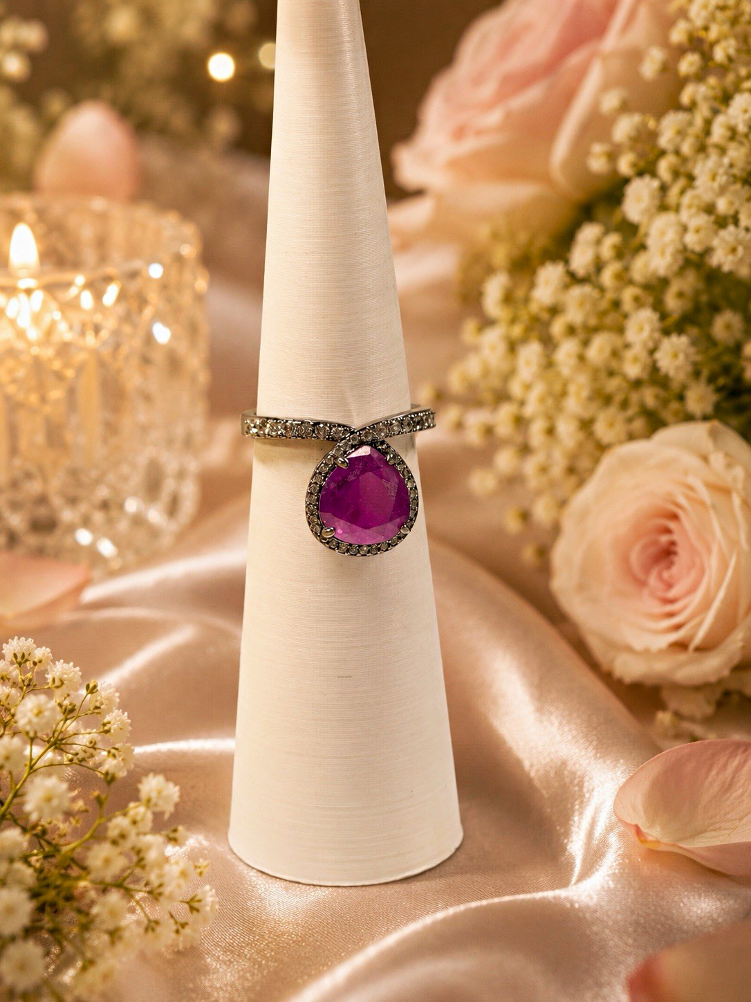 Silver Tone Metal Oval Purple Halo Cocktail Ring Size 9 Fashion Costume