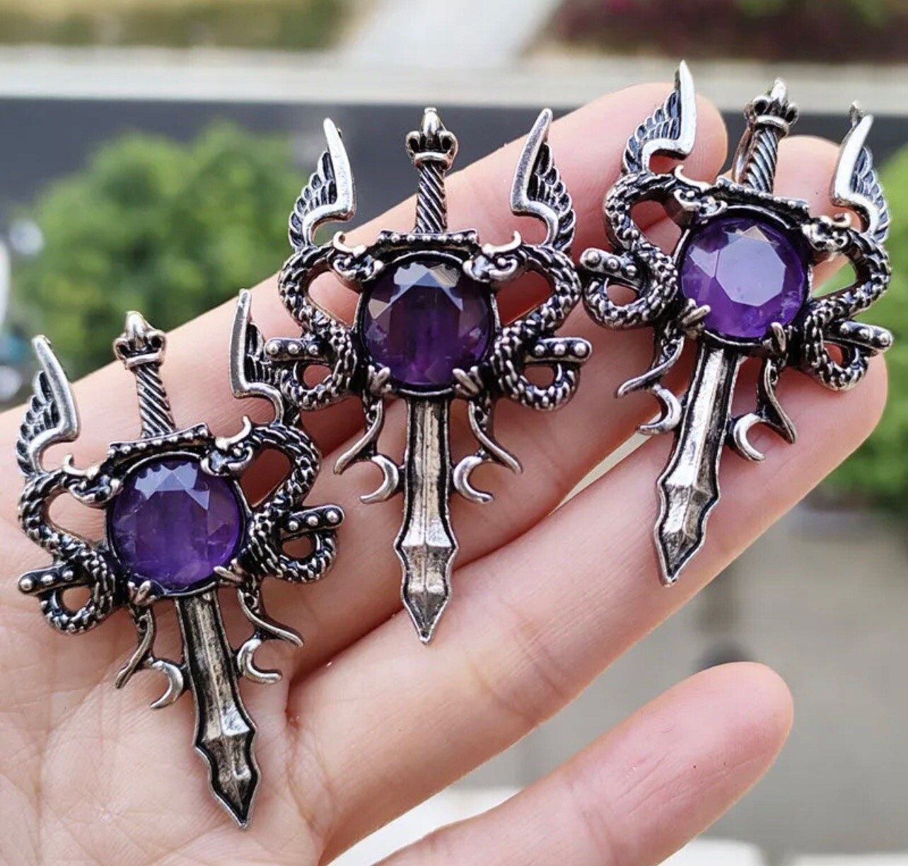 Dragon Dagger With Purple Amethyst Healing Stone Pendant With Chain 1Pc