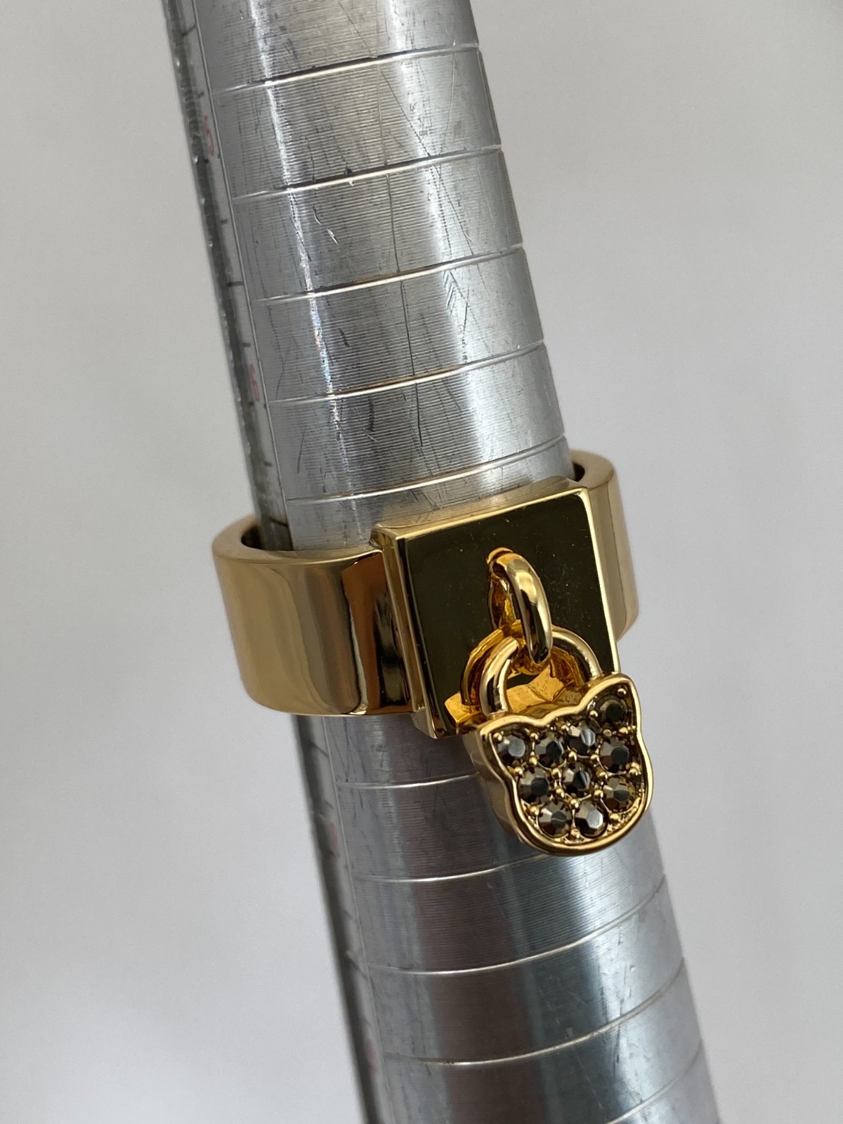 Karl Lagerfeld Choupette Lock Ring with Crystal from Swarovski – size medium