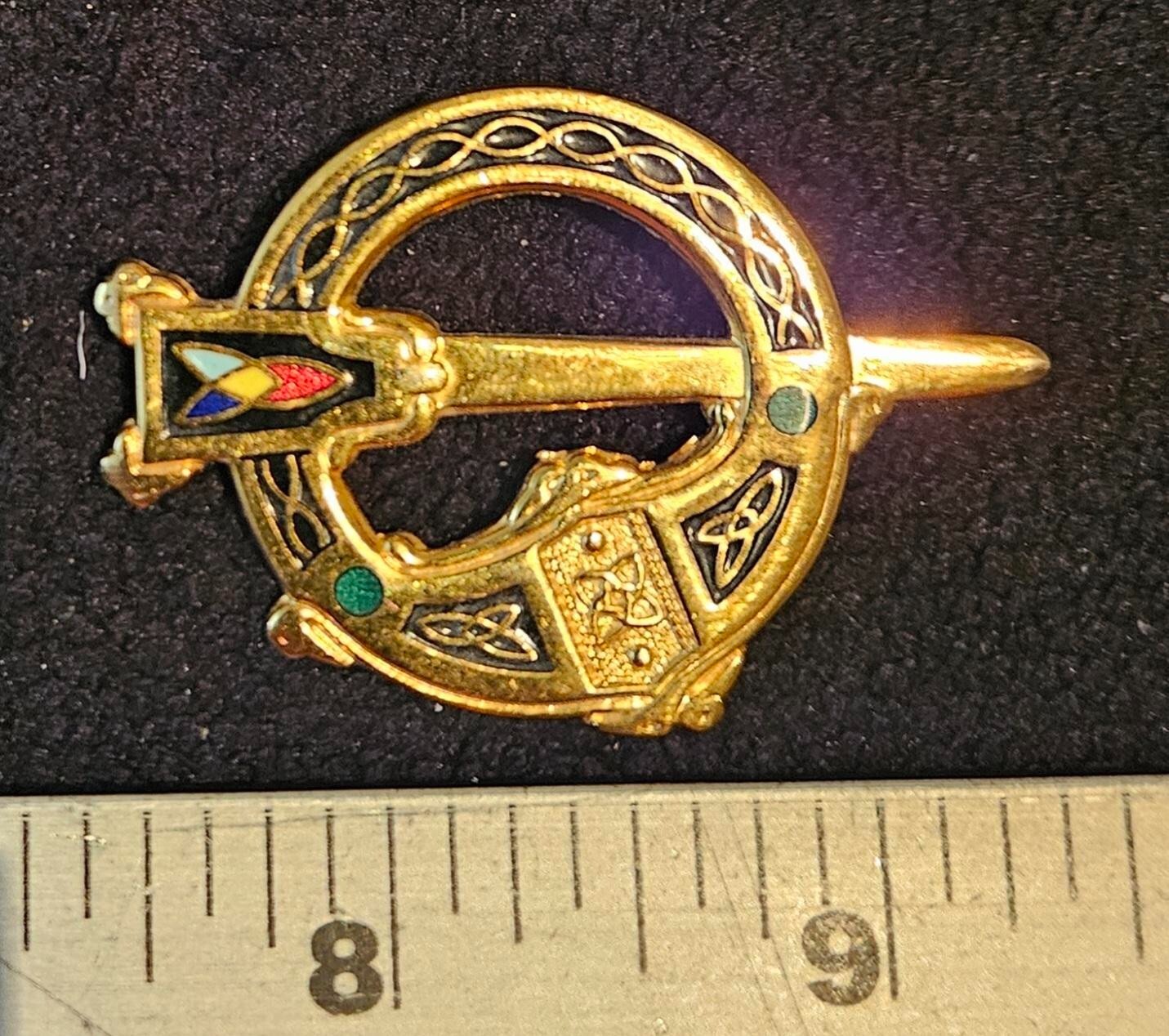 Solvar Ladies Irish Gold Plated Black Tara Brooch Enamel 36mm x 51mm