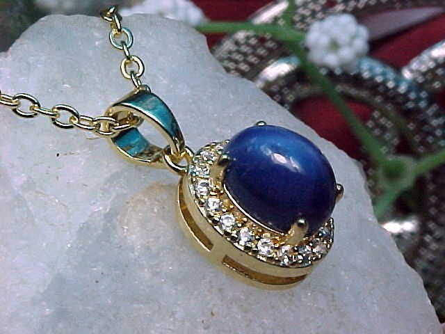 Blue Star Sapphire Pendant 8x6mm & White Topaz 925/Yellow Gold Plate w/ Chain