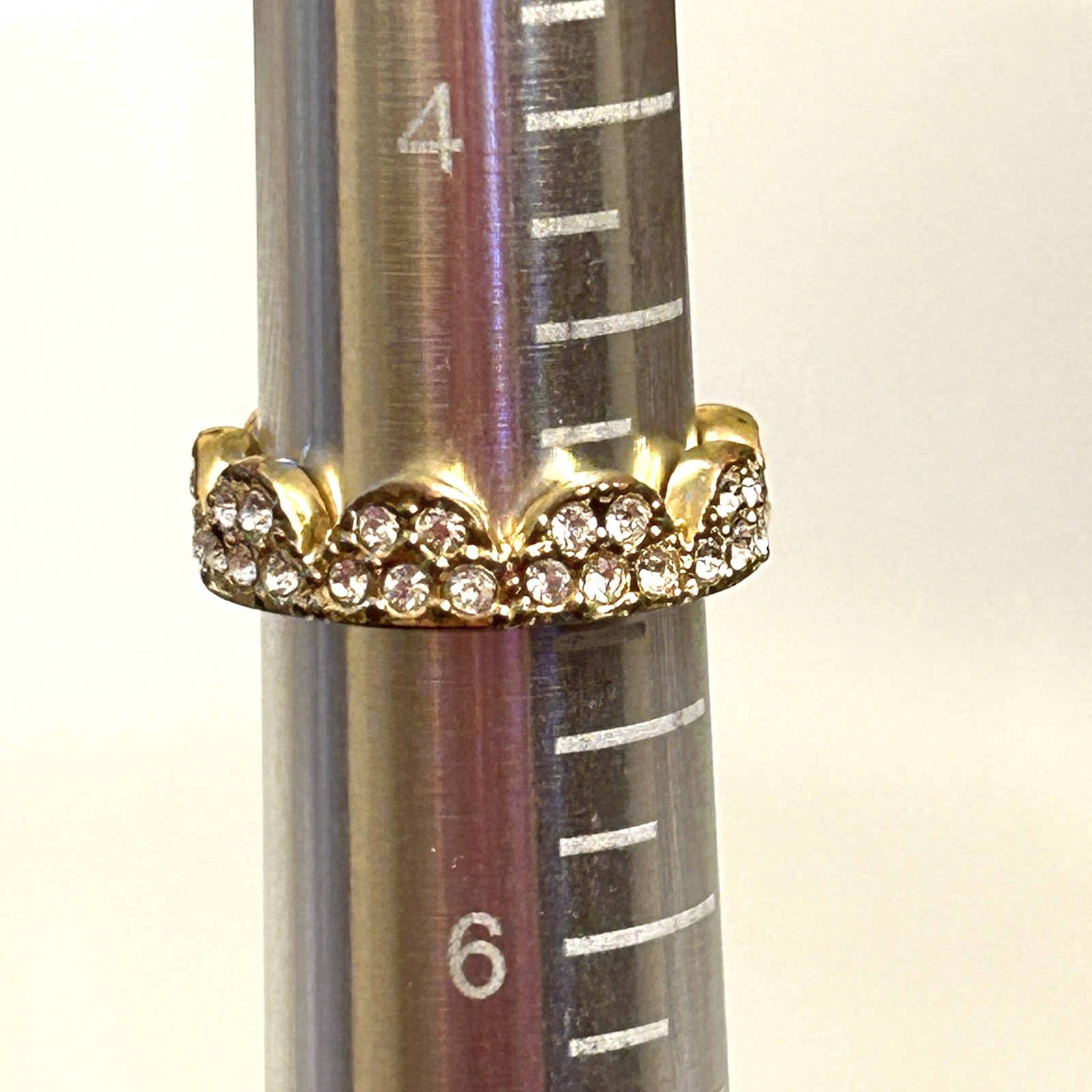 Kate Spade New York Scalloped Pave Ring Size 5 with Dust Bag READ
