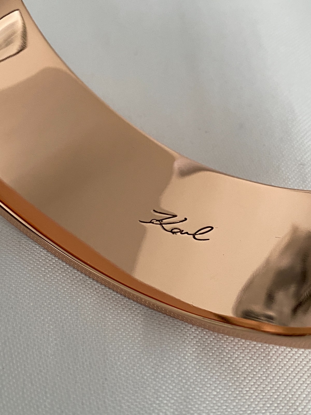 Karl Lagerfeld Rue St. Guillaume Large Bangle with Crystal from Swarovski