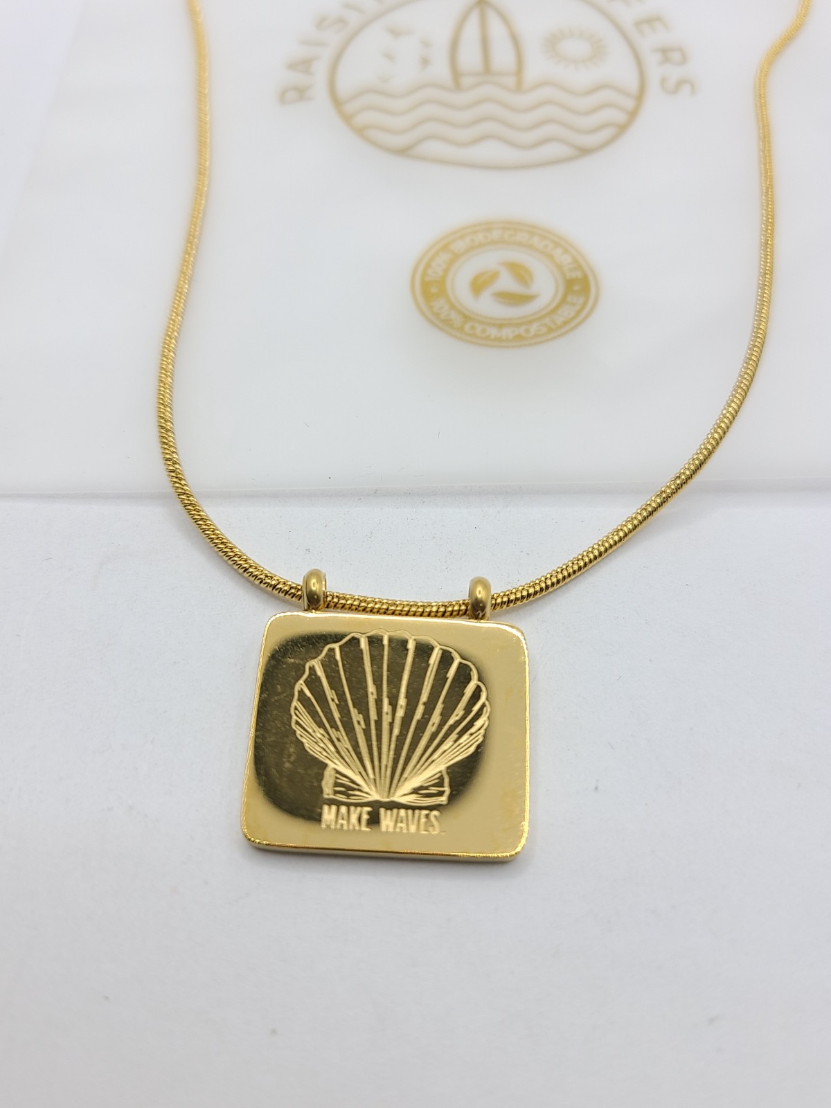 Raising Surfers The Wave Heart Gold plated 17.5 + 2 inch