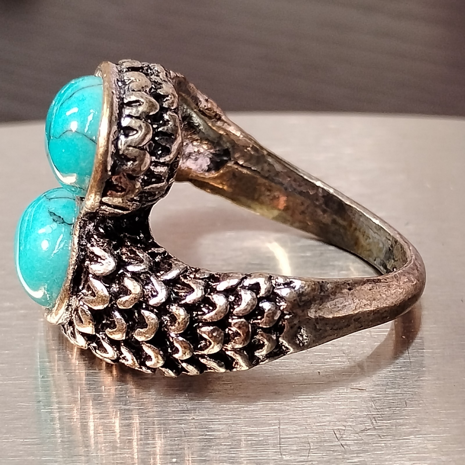 RING Size 9.5 Faux Turquoise w/ Silver Tone Metal Good Quality Fashion Jewelry